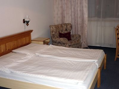 Hotel Ennius Klatovy Buitenkant foto